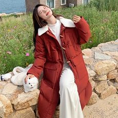 新年红色羊羔毛翻领羽绒棉服女冬季2024新款学院风牛角扣棉衣棉袄，女装棉衣/棉服，C位