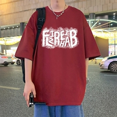 酒红色