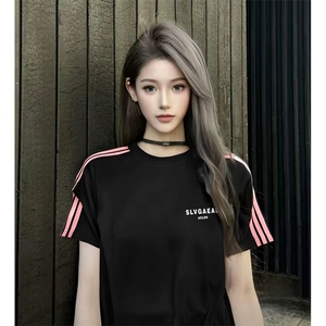 抖音得物品质二开240克宽松纯棉美式潮牌印花三条杠中性风短袖T恤图片