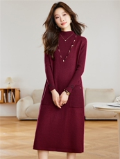 两件套钉珠半高领针织连衣裙女秋冬2025新款小个子显瘦打底毛衣裙，女装针织衫/毛衣，艾米