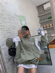 字母绣花夹克风衣外套,女装风衣,泡泡糖