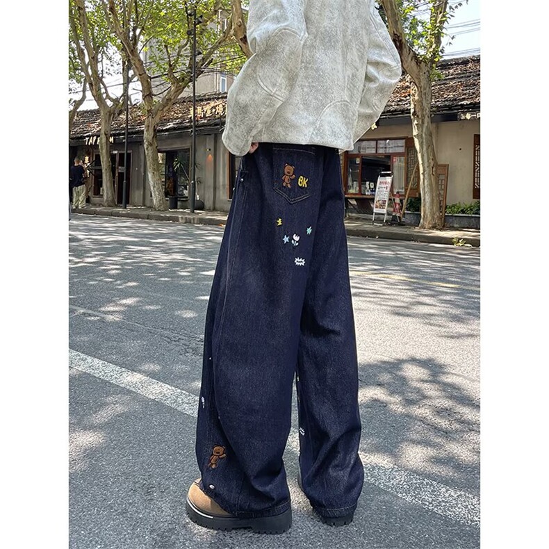 港风秋款男牛仔裤涂鸦刺绣直筒宽松长裤NK707P63,男装牛仔裤,星座1013-1