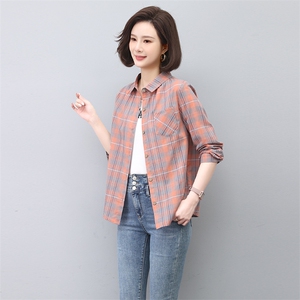 纯棉格子衬衣女款2025新款春秋中老年女士衬衫妈妈长袖上衣图片