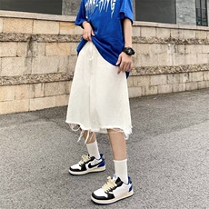白色