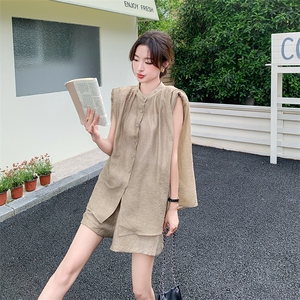法式气质时尚背心上衣套装女2025夏季新款宽松显瘦阔腿短裤两件套图片