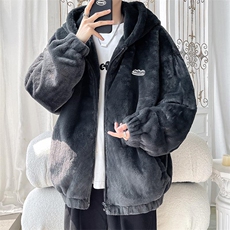 深灰色