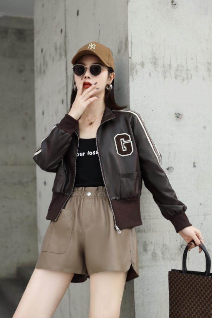 外套、套裙，其它，依生伴