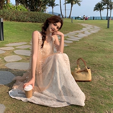 法式海边度假假两件连衣裙女夏季新款显瘦洋气减龄超仙网纱吊带裙，女装连衣裙，2C266