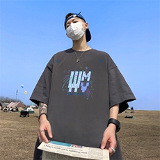 深灰色