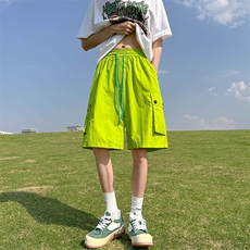 绿色