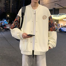 米白色