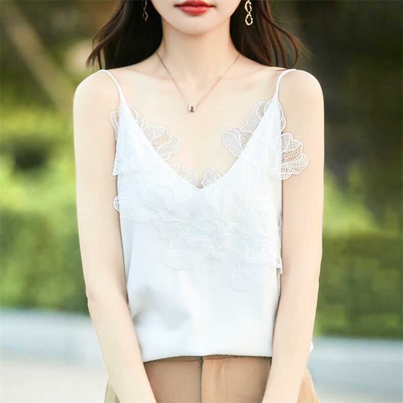 2024冬季新款羊绒背心吊带女士羊绒蕾丝V领羊毛针织打底衫上衣，女装背心吊带，暖烁特种纱工厂店