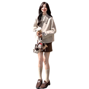 燕麦色简约休闲毛呢外套女秋冬超火好看高级小众加厚短款夹克上衣图片