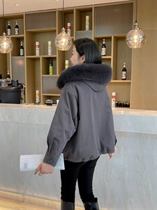 狐狸毛领派克图片