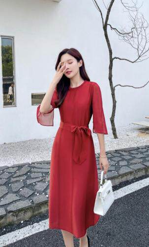 现货，夏季新款连衣裙，女装连衣裙，艾伊贝雪