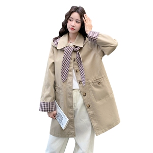 格纹拼接卡其色风衣女中长款秋季今年流行韩系巨好看小个子大衣图片
