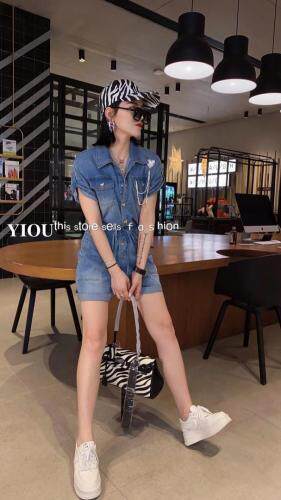 主打真丝连衣裙、潮牌，女装连衣裙，衣欧