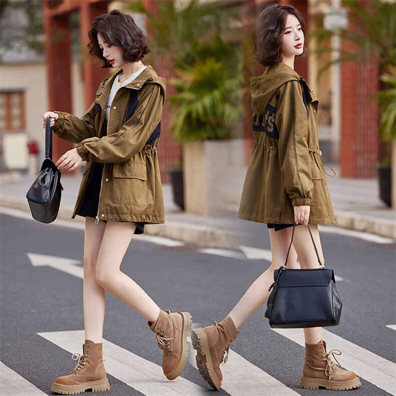 出口韩国大牌清仓特价2024秋季百搭时尚插肩袖常规纯色中长款风衣，女装风衣，依万里