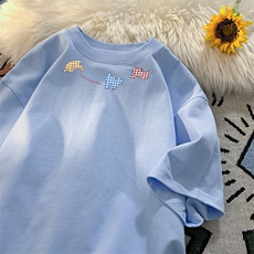 湖蓝色