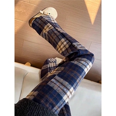 藏青色