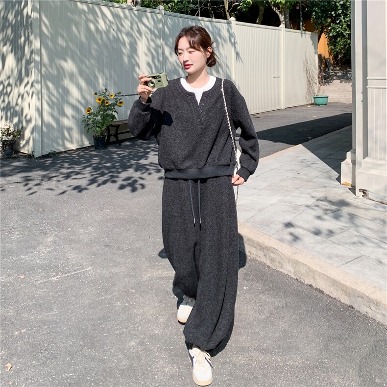 有货春新款拼接假两件套装AD1005-P195K318,女装套装/套裙,2B187