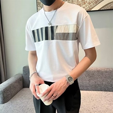 白色