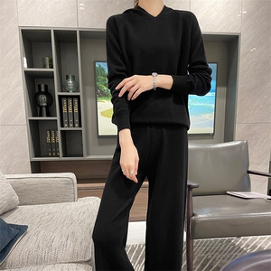 女2024秋新款宽松外穿羊毛衫两件套休闲套装慵懒风针织图片