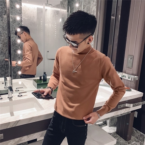 M03  2021春秋装社会小伙网红修身纯色圆领毛衣男潮图片