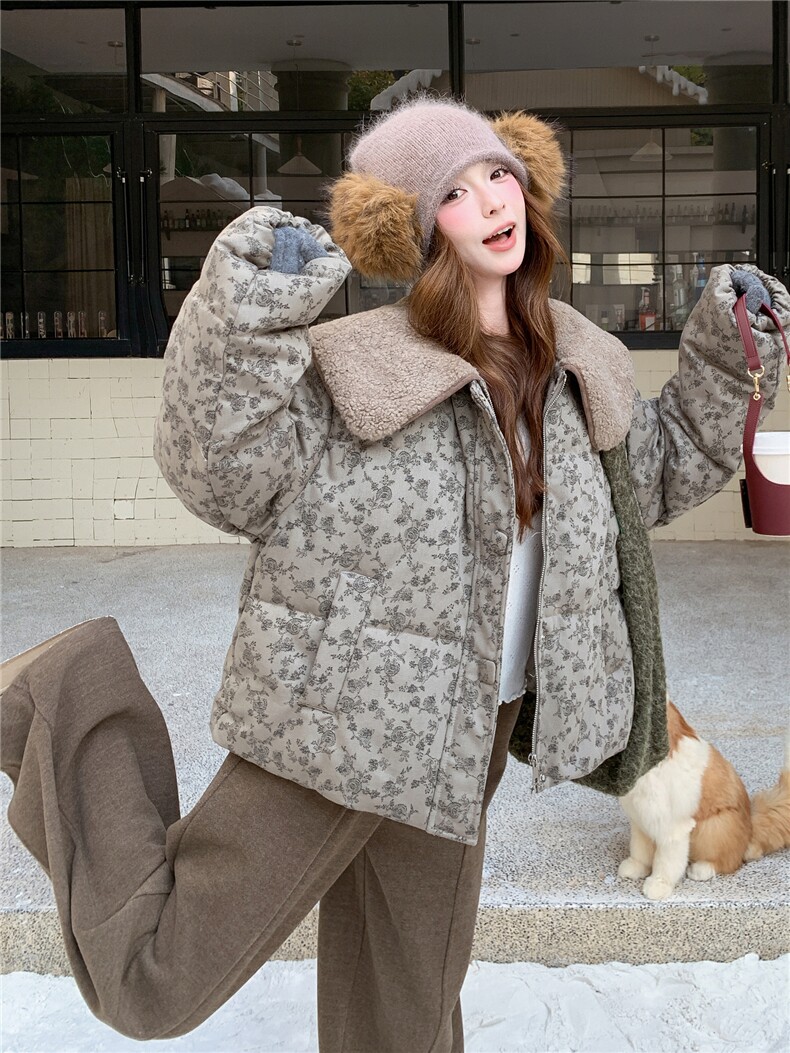 撞色碎花羊羔毛娃娃领短款羽绒服外套女冬2025新款小众设计白鸭绒,女装羽绒服,艾米莉亚