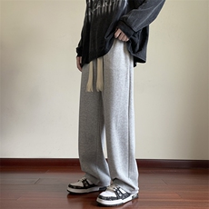 灰色