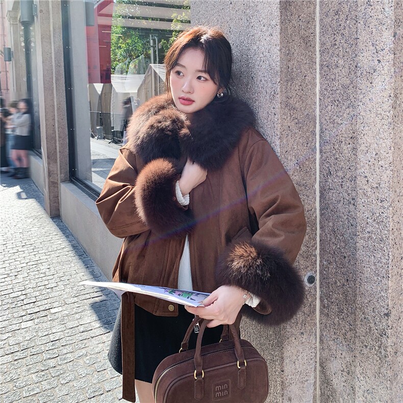 【新品】狐狸大毛领麂皮绒轻奢皮草90羽绒服5168-P450-K668,女装羽绒服,2C126