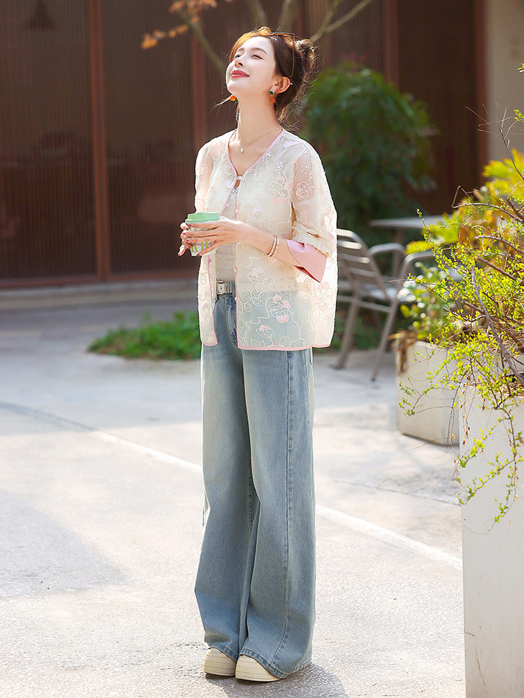 新中式精致刺绣薄款外套女2026春季新款高级感洋气减龄轻G风,女装短外套,奕薇雅
