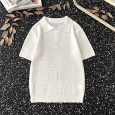 白色