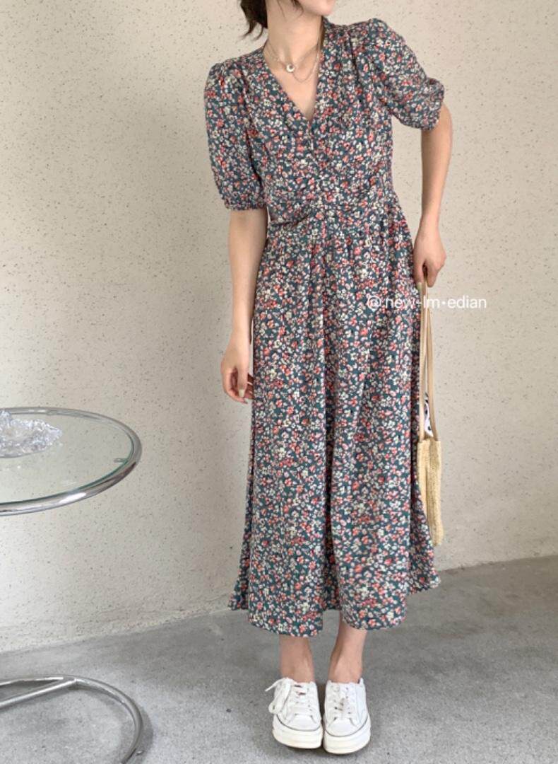 碎花连衣裙，女装连衣裙，浪漫E点