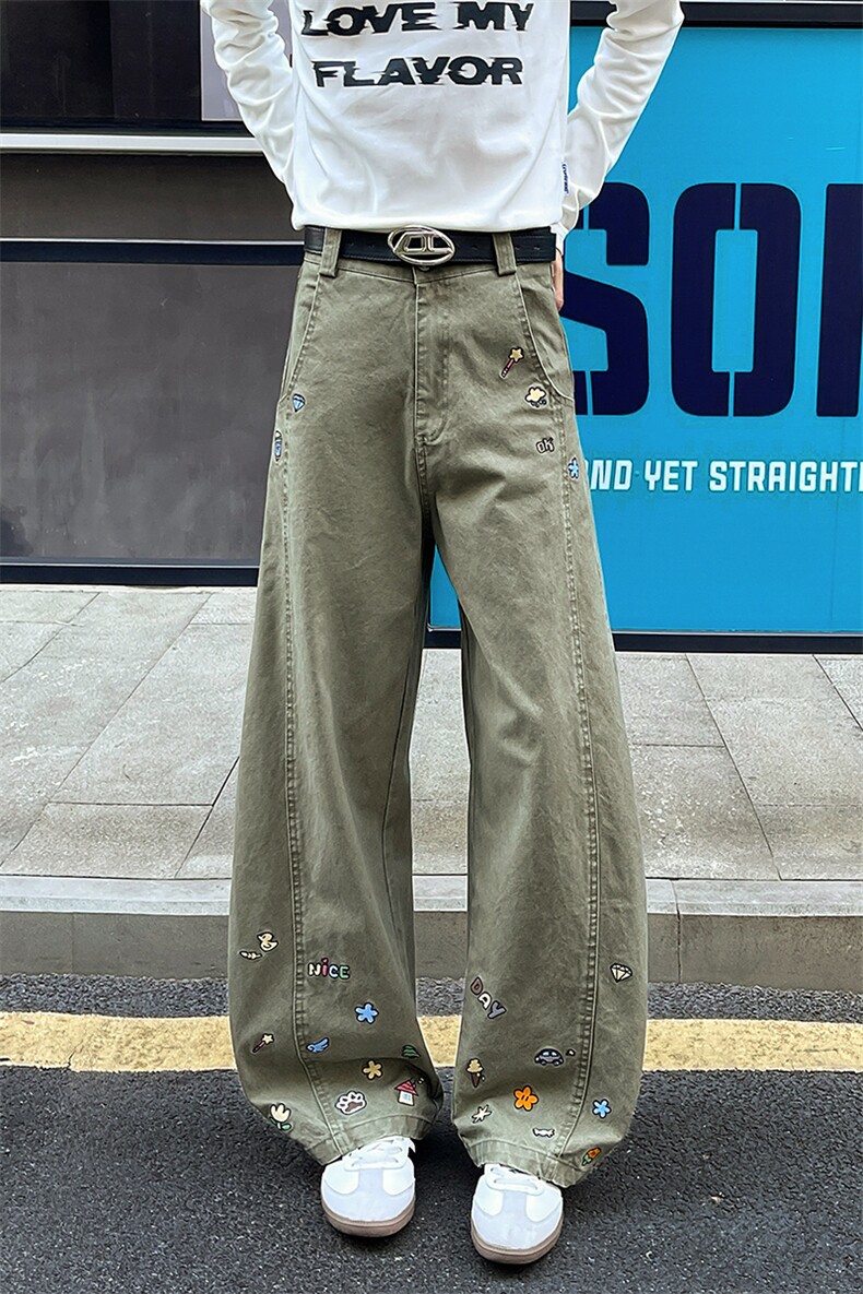 8X-M卡通绣花休闲裤男2025新款情侣宽松阔腿弯刀裤子K9173P78,男装休闲裤,电商D206-1