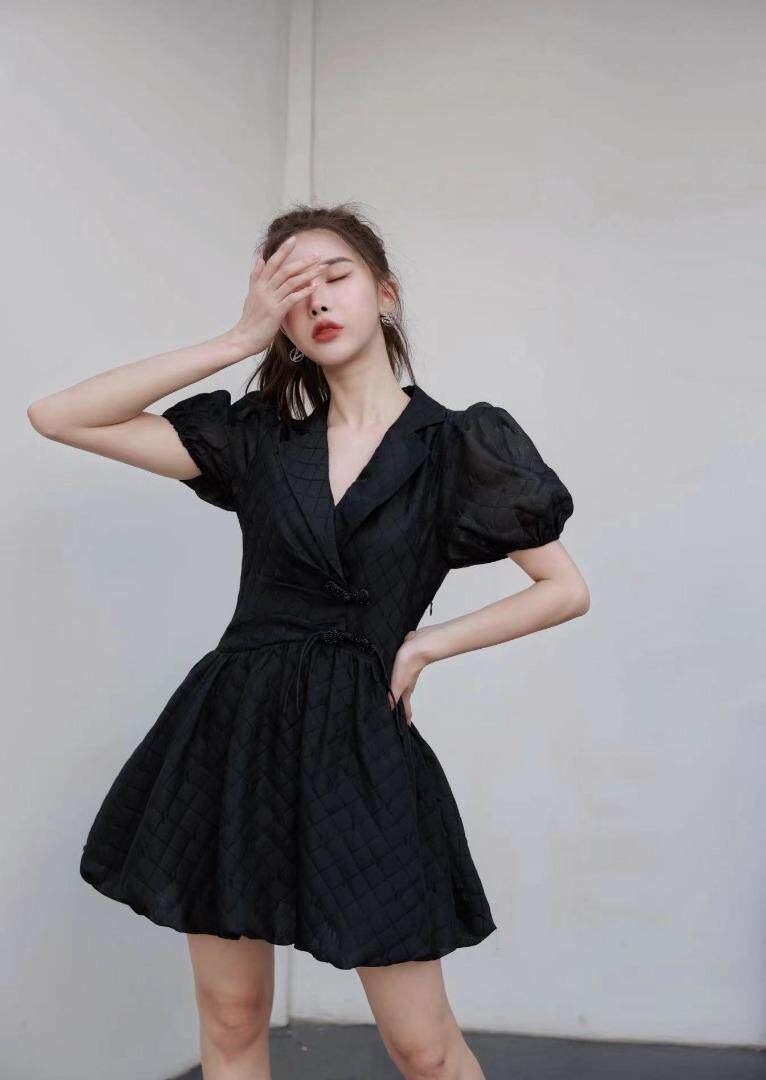 温婉甜俏的改良钻饰旗袍裙～面料的轻光泽提花很显贵…，女装汉服/婚纱/旗袍/礼服，GN