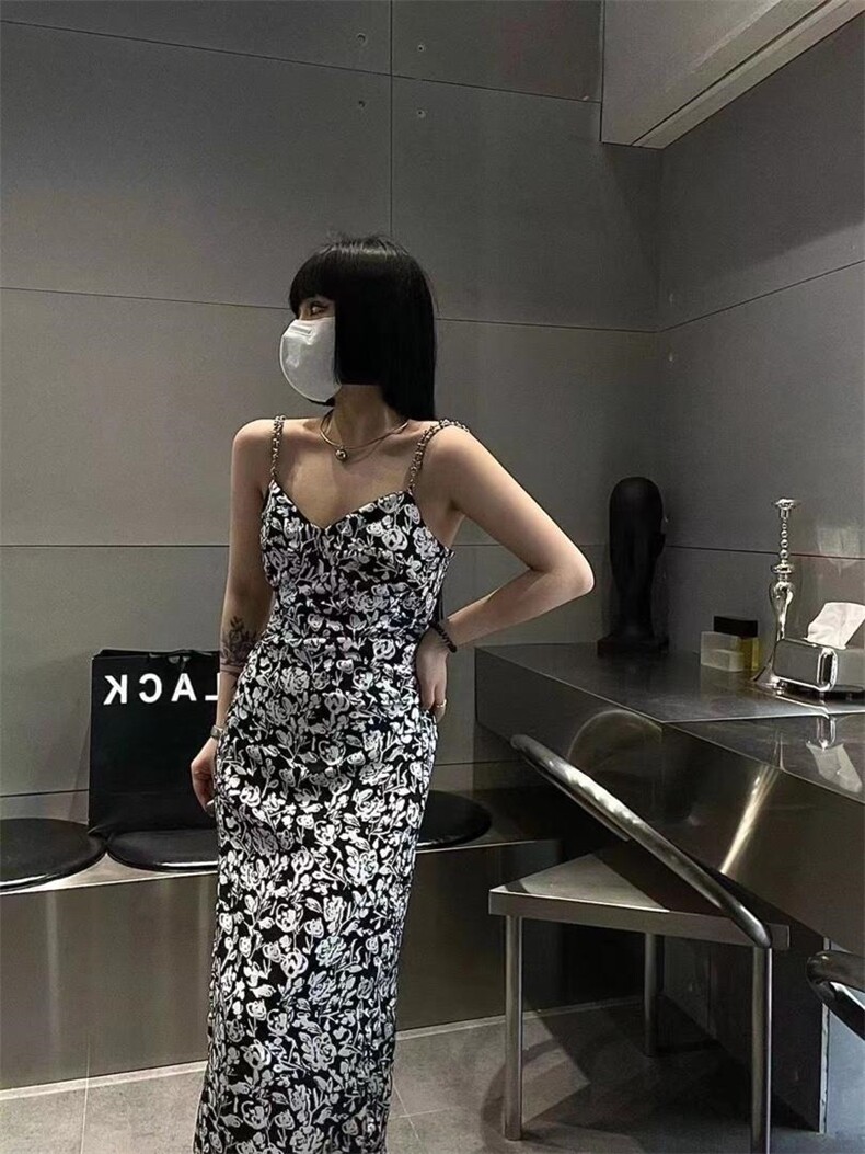 设计感吊带连衣裙，女装背心吊带，ZIA