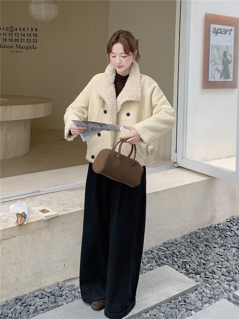209-3290-P195-268皮毛一体双排扣加厚2025年冬季,女装短外套,韩蜜菓