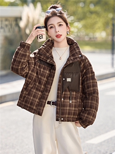 小个子羽绒服女2025冬季新款连帽复古格纹加厚保暖短款格子外套图片