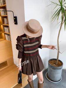 针织拼接连衣裙，女装连衣裙，千百莲