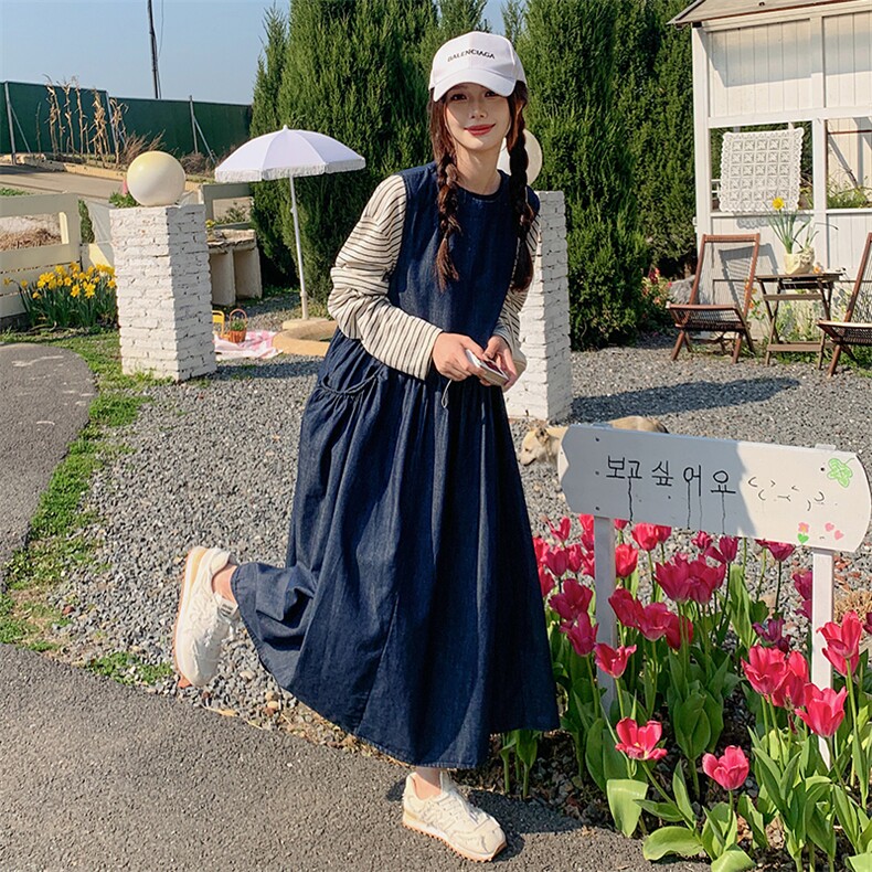 深蓝色韩系休闲连衣裙套装女2025春新款条纹T恤牛仔背心裙两件套,女装连衣裙,维壹