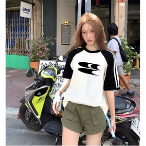 抖音得物品质二开240克宽松纯棉美式潮牌插肩三杠织带短袖T恤图片
