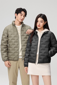 新款90绒子轻薄情侣装羽绒服秋冬男女款立领轻薄羽绒服外套图片