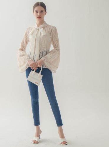 2012X1086双层蕾丝荷叶袖飘带上衣，女装，parfum labo