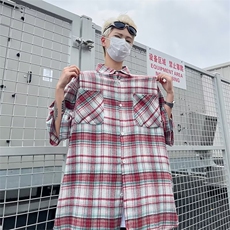 红色