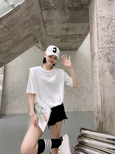 春夏新款个性肩袖净版T图片