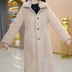 【大货已出】双面穿时尚雪尼尔绒加厚外套女新款显瘦减龄大衣图片