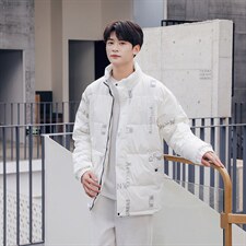 白色