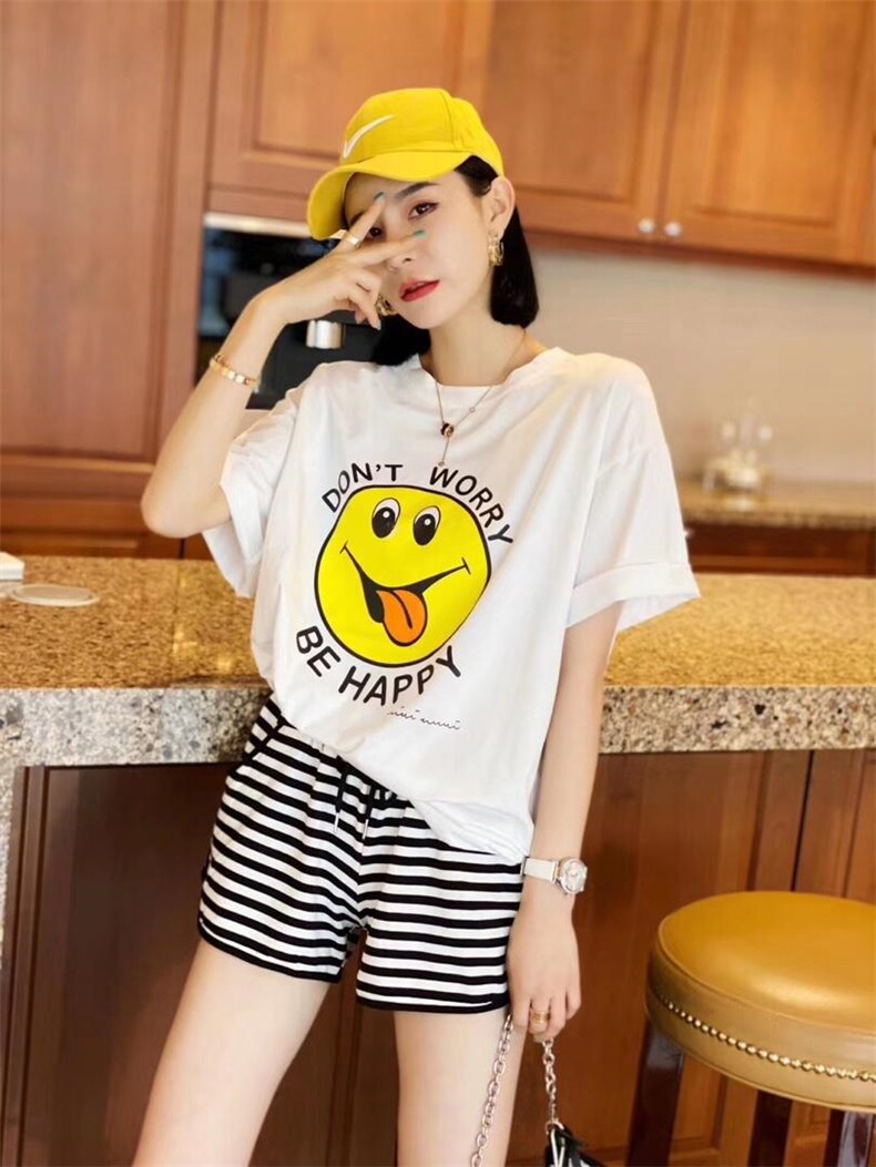 ZCL2102笑脸T,女装,L·H·X