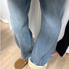 加绒牛仔裤女秋冬季窄版高腰显瘦直筒宽松浅蓝色梨型身材阔腿裤子，男装牛仔裤，星座506A